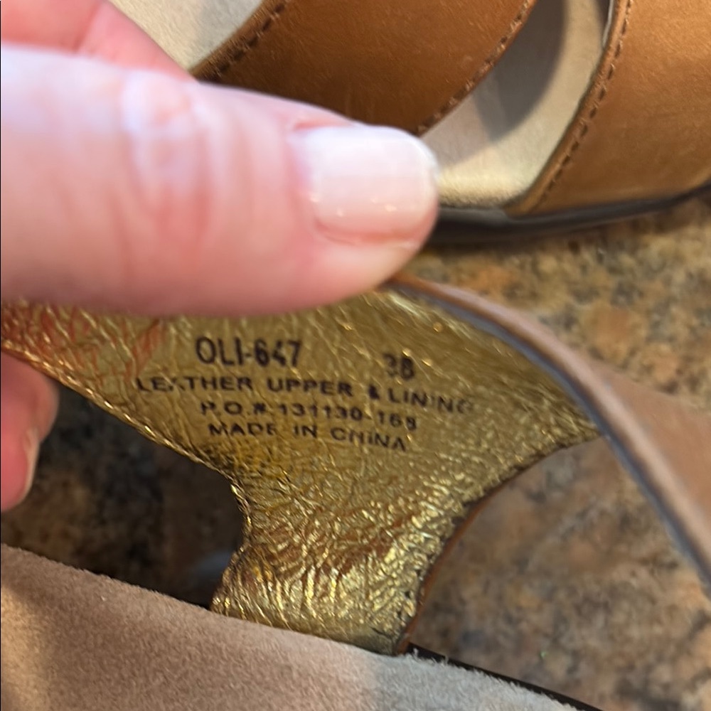 Alegria Women's Tan Sandals - Picture 4 of 7